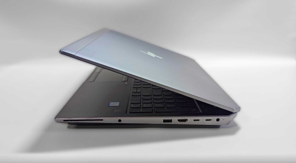 *️⃣HP ZBook 15 G6 I7/6xCores/4.6GHz/FHD_IPS/32G_RAM/512G_SSD/T1000 4G/