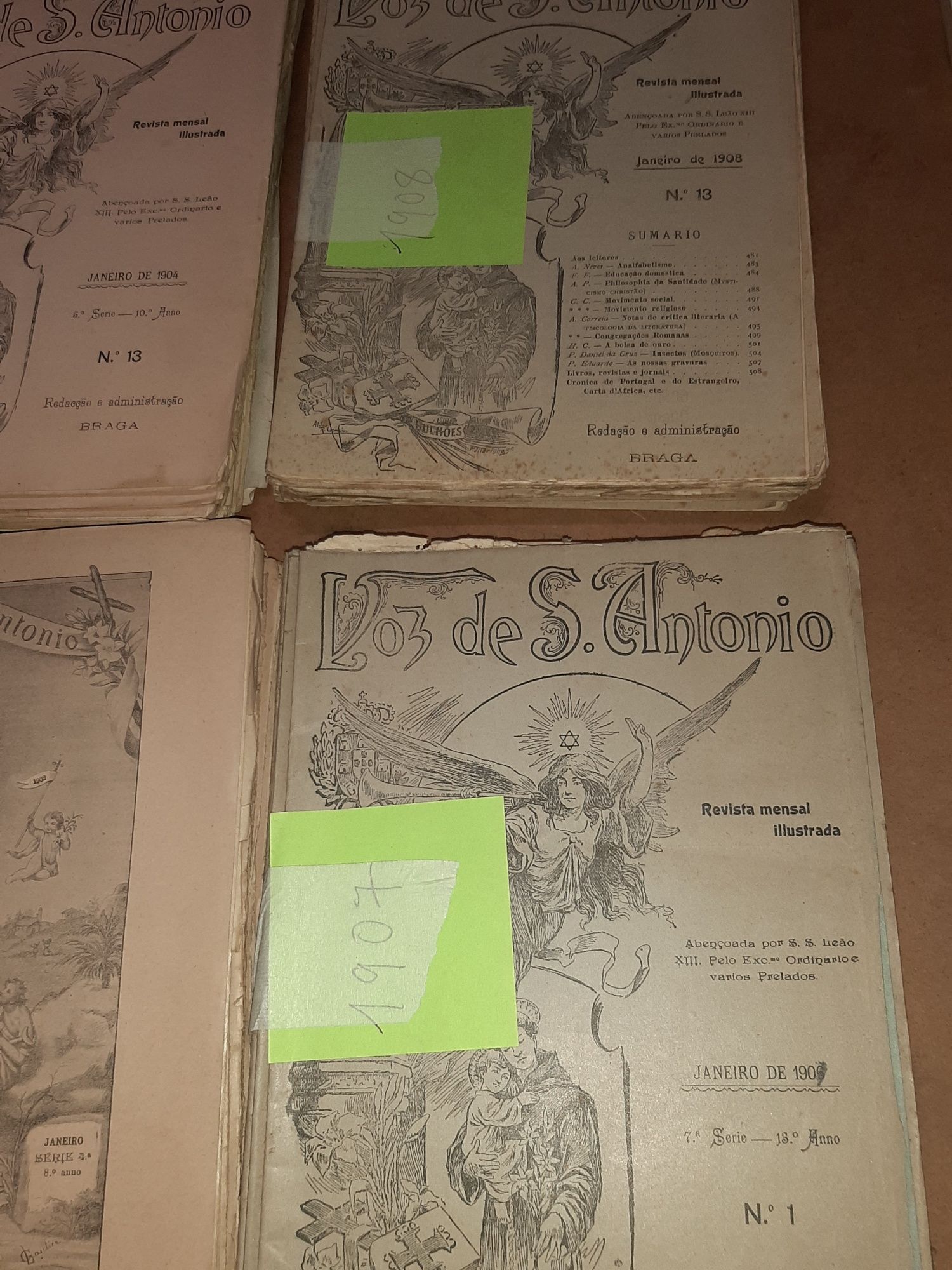 Antigas Revistas A Voz de Santo António