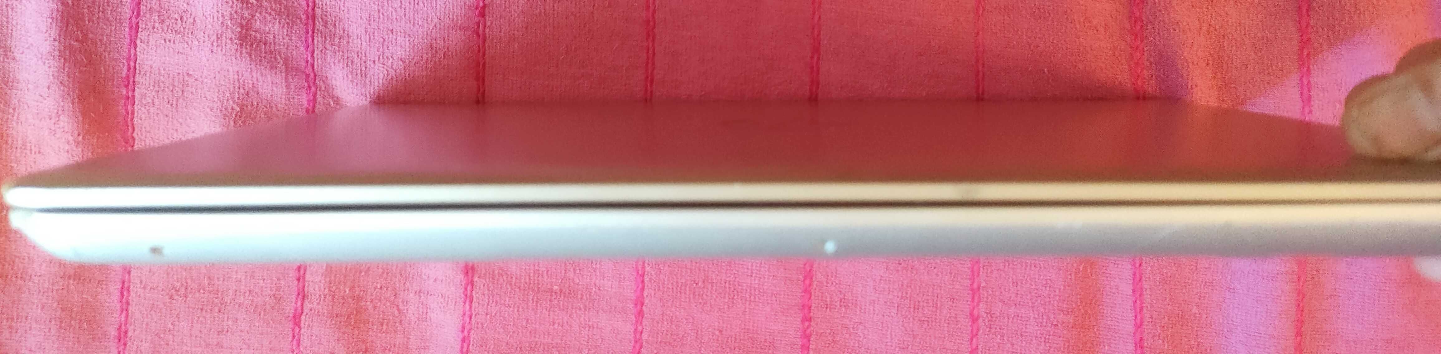 Ультрабук HP PAVILION 14-bk 7gen ddr4 8GB 128GB АКБ Зарядка гарн. стан