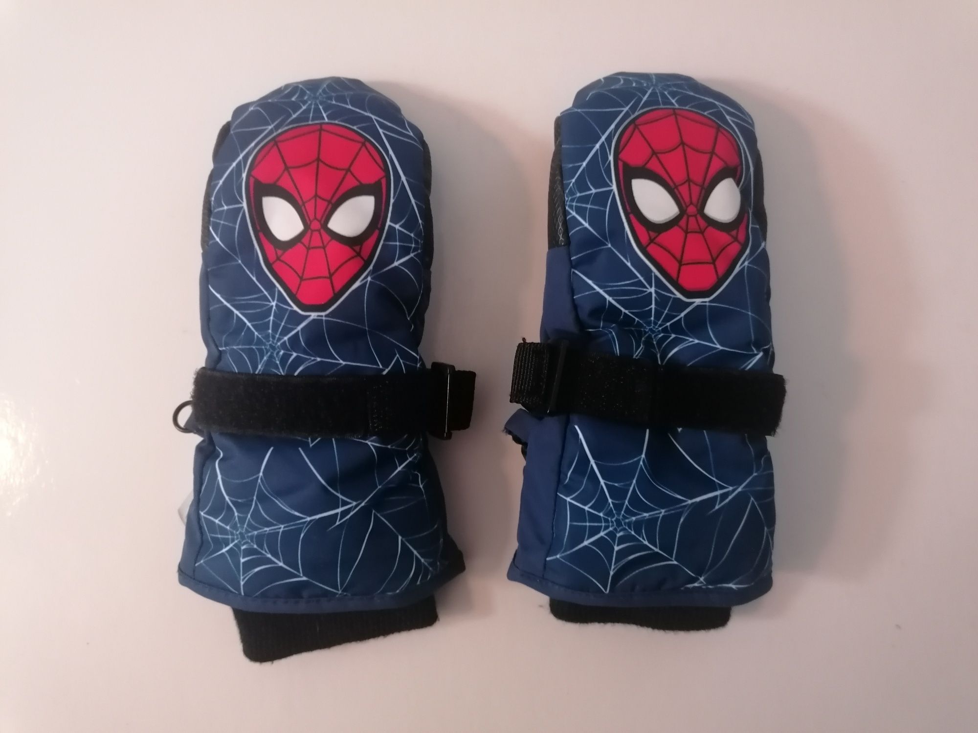Luvas de neve para criança, com o super herói Homem-Aranha