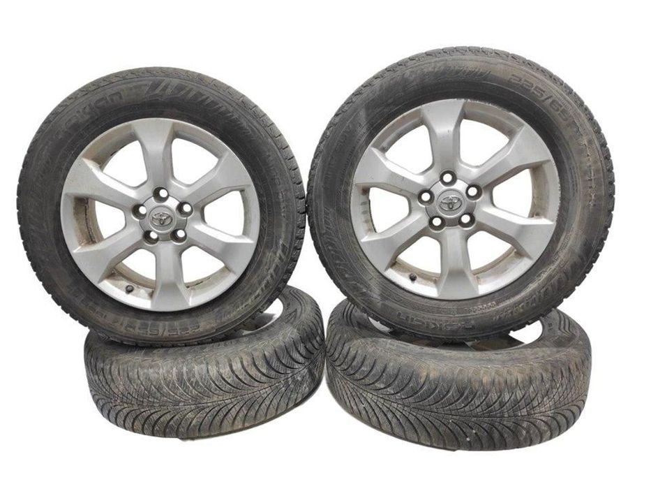 CONJUNTO DE PNEUS TOYOTA RAV4 A3
