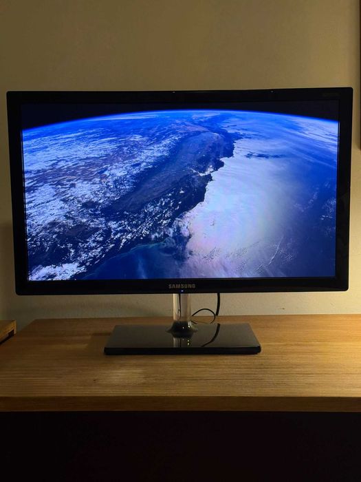 Ecrã Samsung 24" FHD monitor - S24C570HL