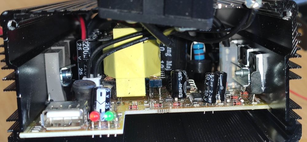 Інвертор 12в - 220в 1 квт 1000 вт (415Вват)