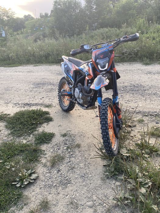 Продам кові адванс непоганому стані