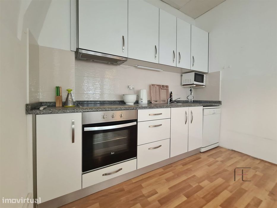 Apartamento T2+1, centro cidade Espinho