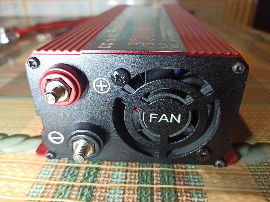 Інвертор Pure Sine Wave Inverter 12-220В 3000 Вт