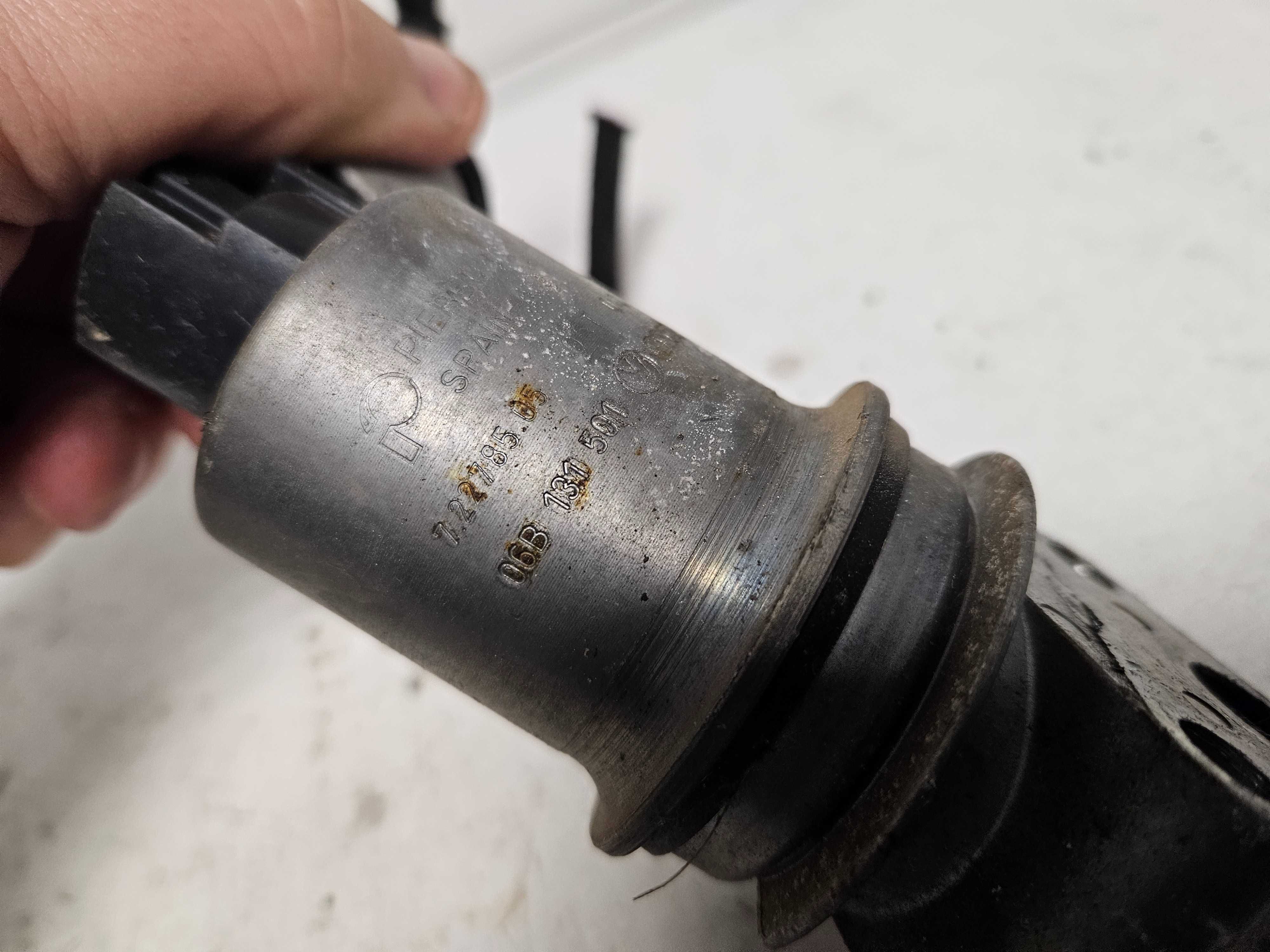 Zawór EGR 06B131501 Audi A4 B6 1,6B