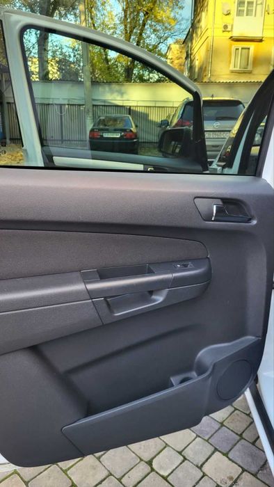 Opel Zafira 2013 р.в., 1.8 бензин