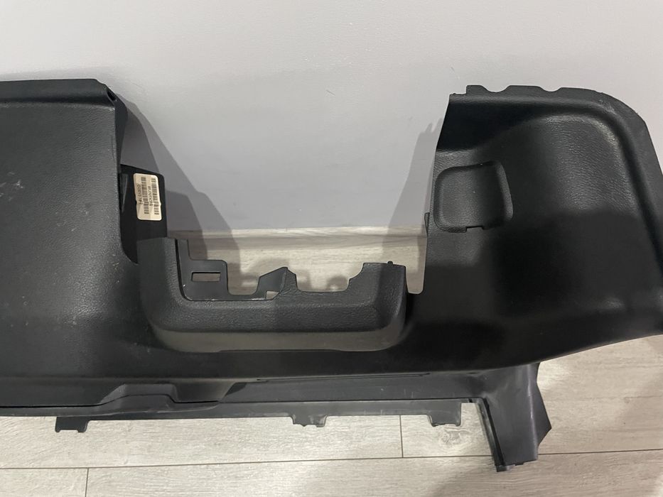 Subwoofer Alpine dla Jeepa JL Wrangler 4 drzwiowego