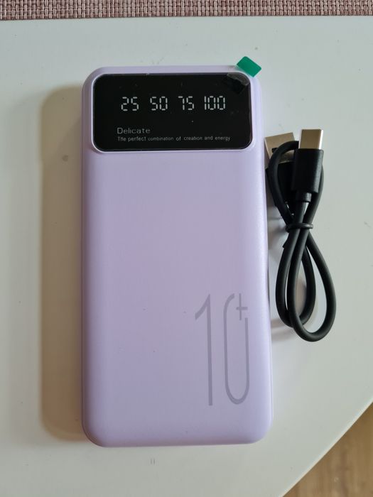 Liliowy powerbank, Usb-C, wyświetlacz, LED, 10000 mAh