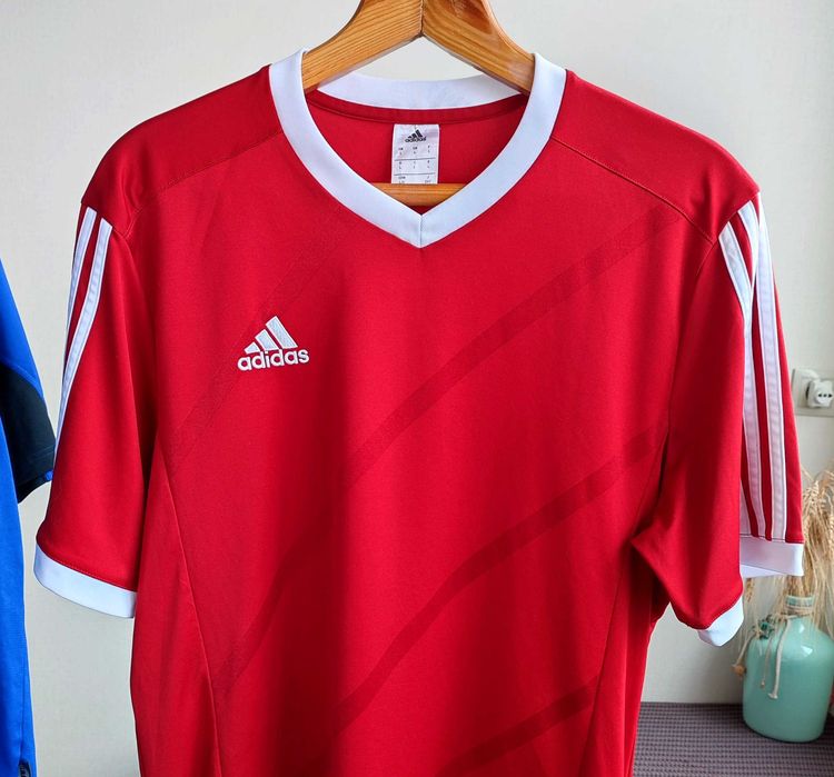 Оригінальна футболка Adidas