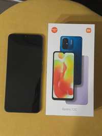 Redmi 12C 
- Память 64 gb,
- відбиток пальця
- 3 камери
- 8 ядер, 3,0