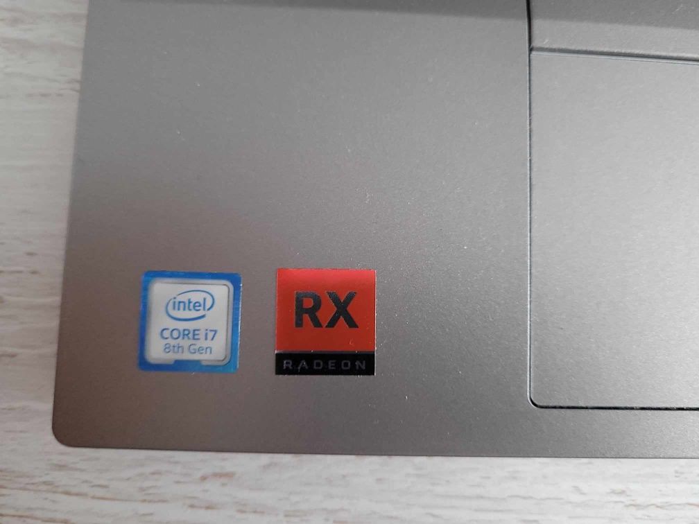 Lenovo ThinkPad E580 (i7 8th Gen, 16GB RAM, 256GB SSD)