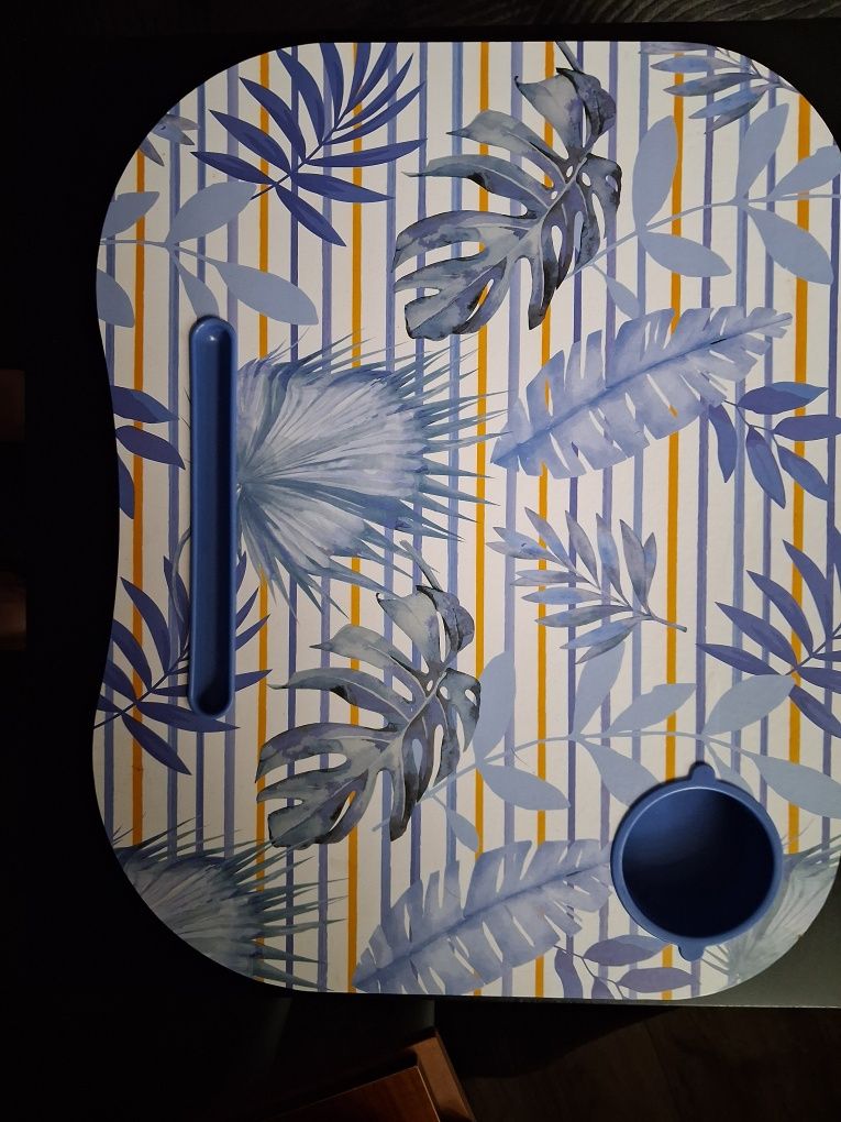 Podstawka pod laptopa na kolana