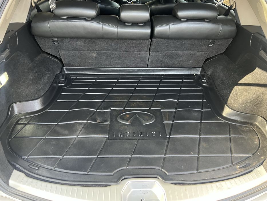 Infiniti fx35 в родной краске