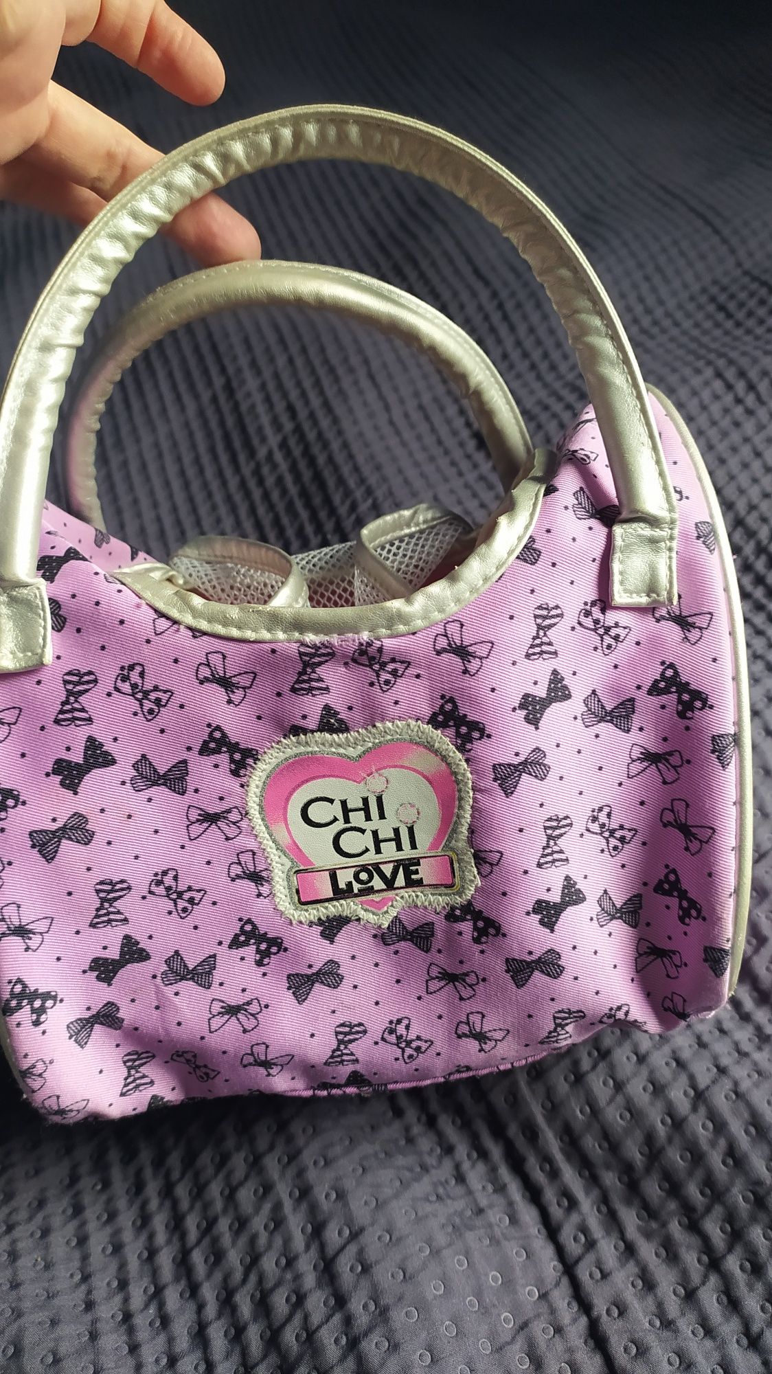 Piesek Chi Chi Love z torbą chihuahua