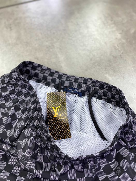 Мужские пляжные шорты Louis Vuitton черные плавки Луи Витон sh129