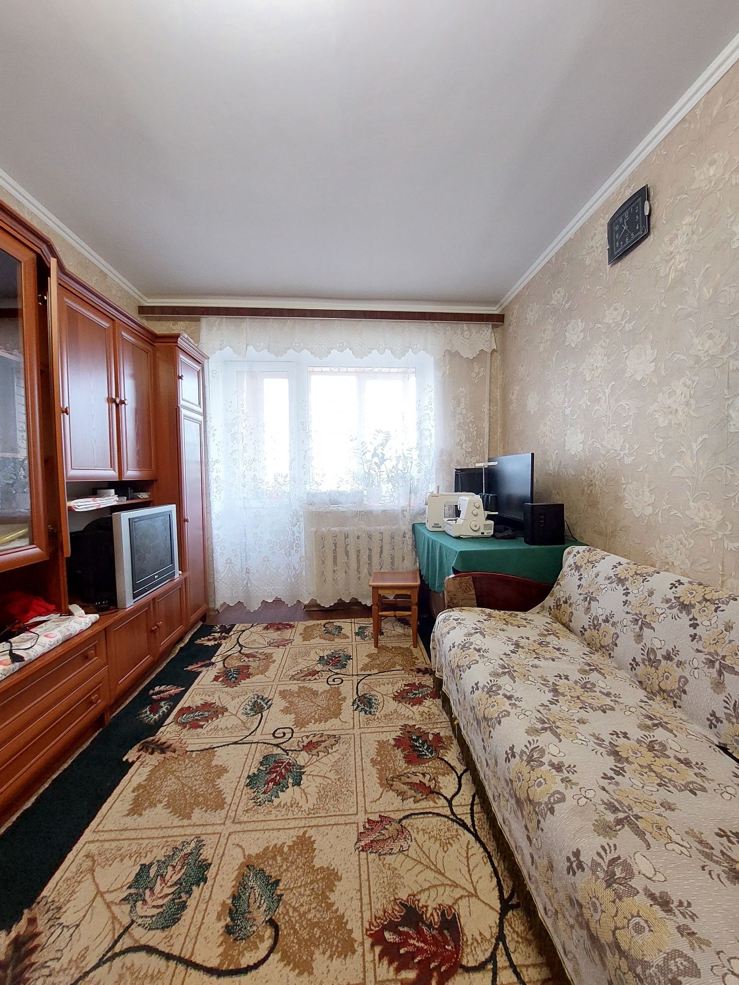 3-х кімнатна квартира з меблями та технікой біля парку Б. Хмельницьког