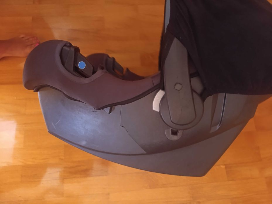 Trio: carro + alcofa + ovo