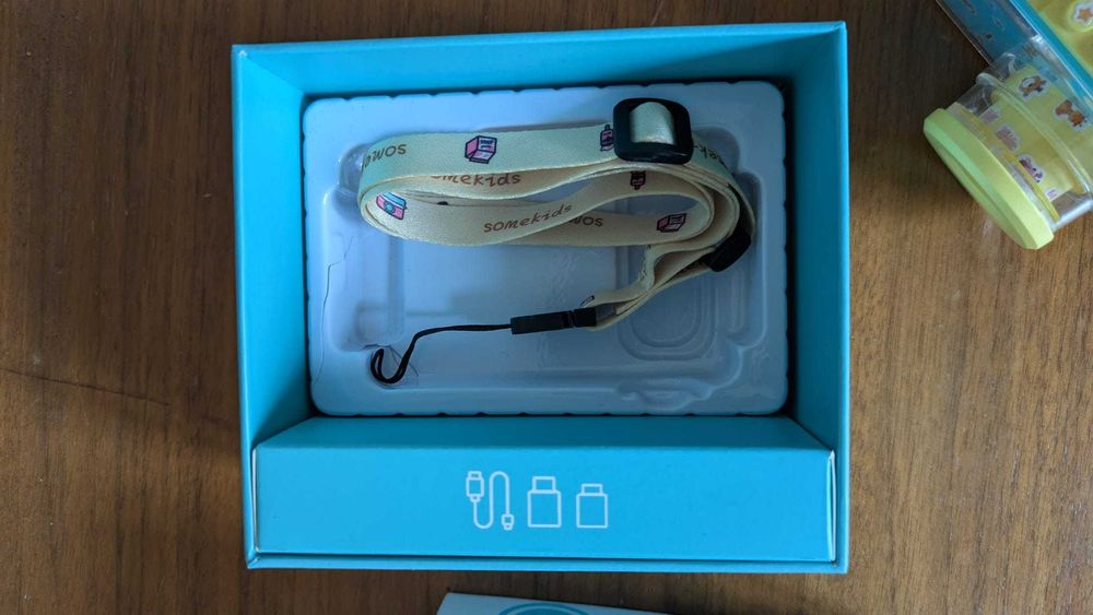 Câmara digital para crianças, modelo *YT004* da EMMS Trading