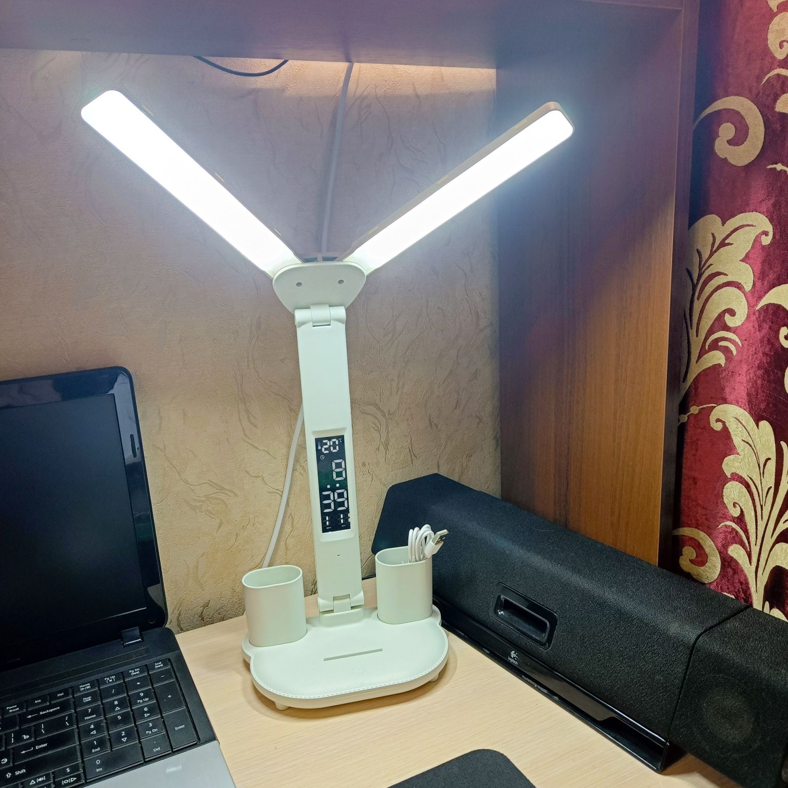 Настільна акумуляторна розсувна USB LED лампа CSX з календарем...