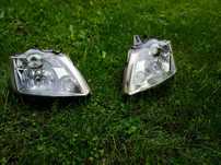 Reflektor lampa Renault Modus prawy lewy
