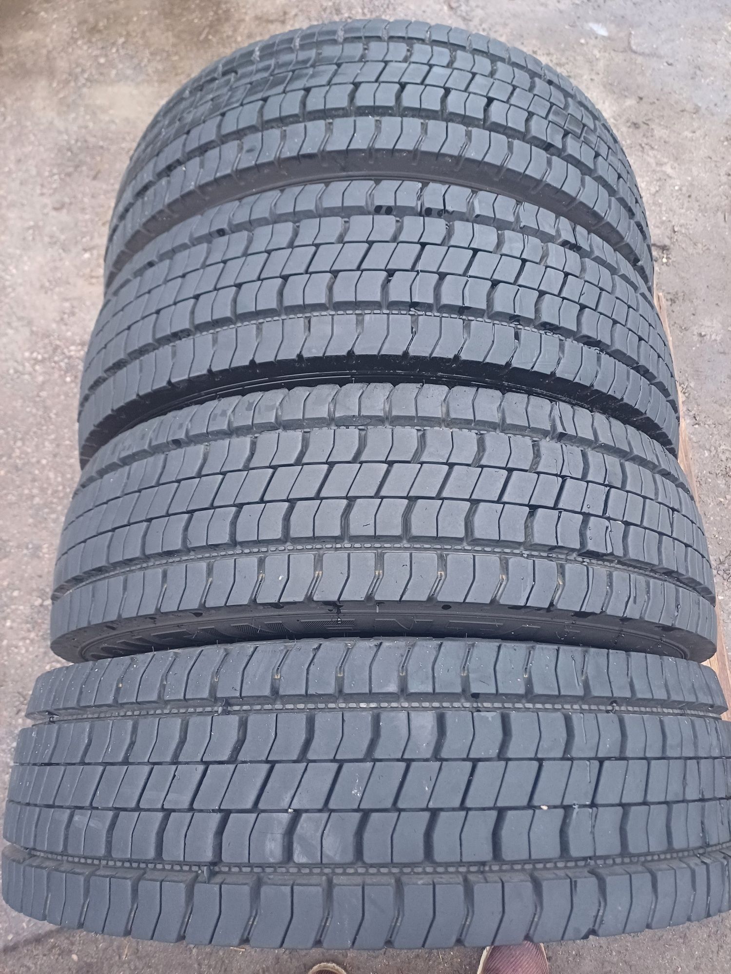 Opony ciężarowe całoroczne Continental LDR1 215 75 R17,5 napęd