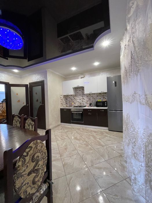 Оренда 2 поверхового будинку з власним подвір'ям с Сокільники