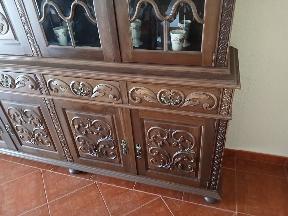 Movel de sala  em bom estado