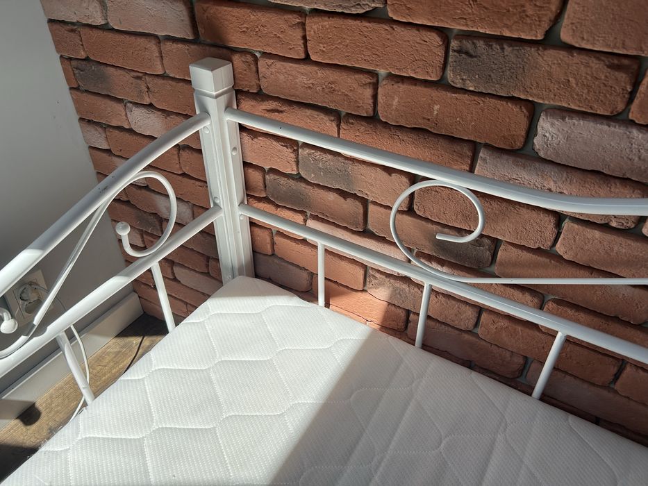 Łóżko 90x200 białe