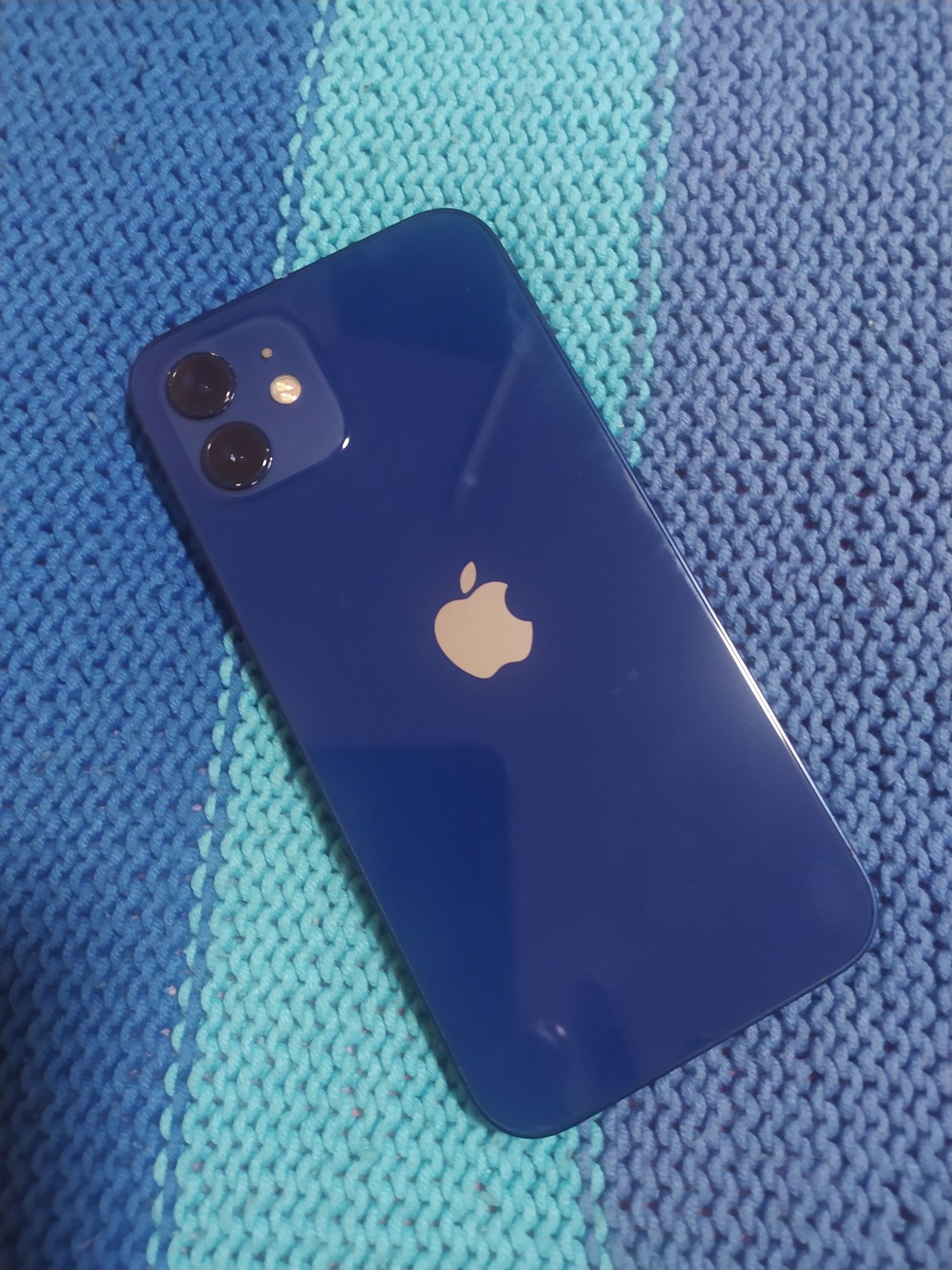 iPhone 12 4/64 Blue батарея 85% стан нового