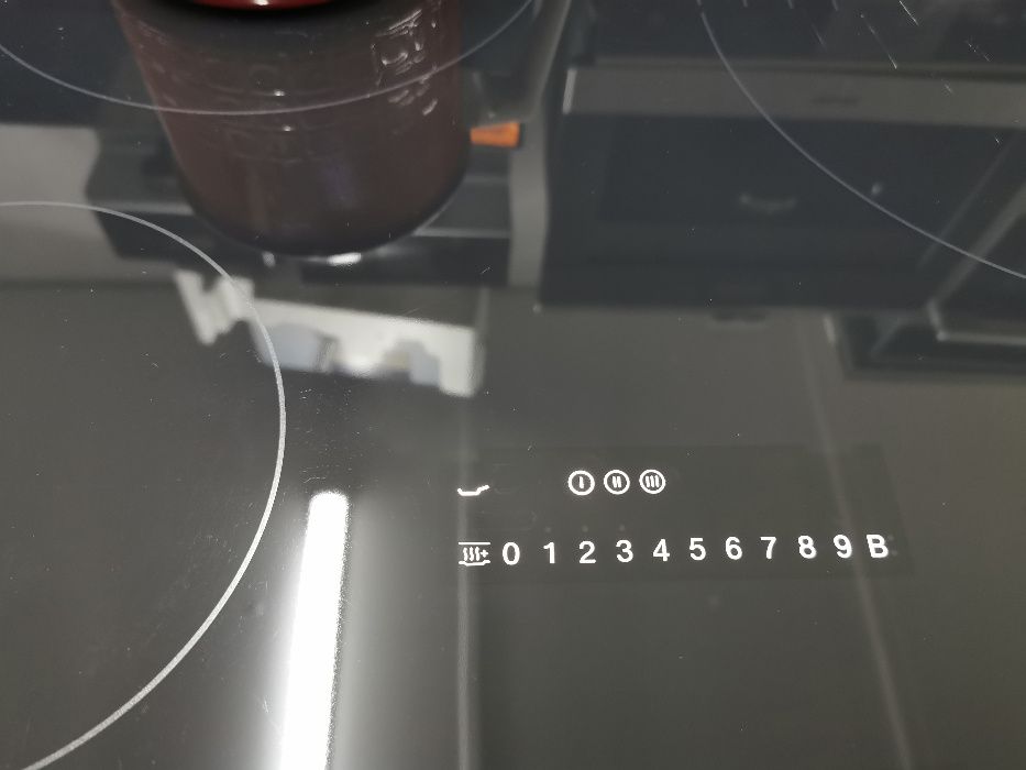 Płyta indukcyjna z TempControl Miele KM 6879, szer. 93cm., TwinBooster