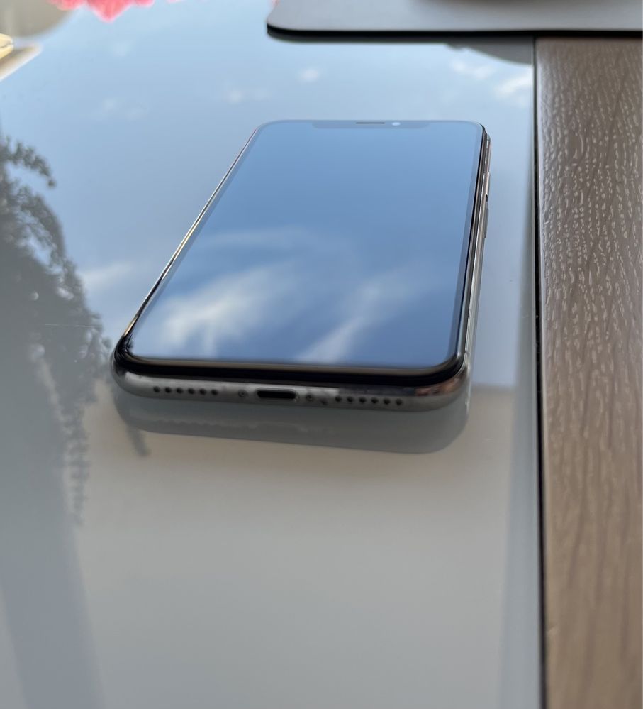 Iphone X 64 gb srebrny