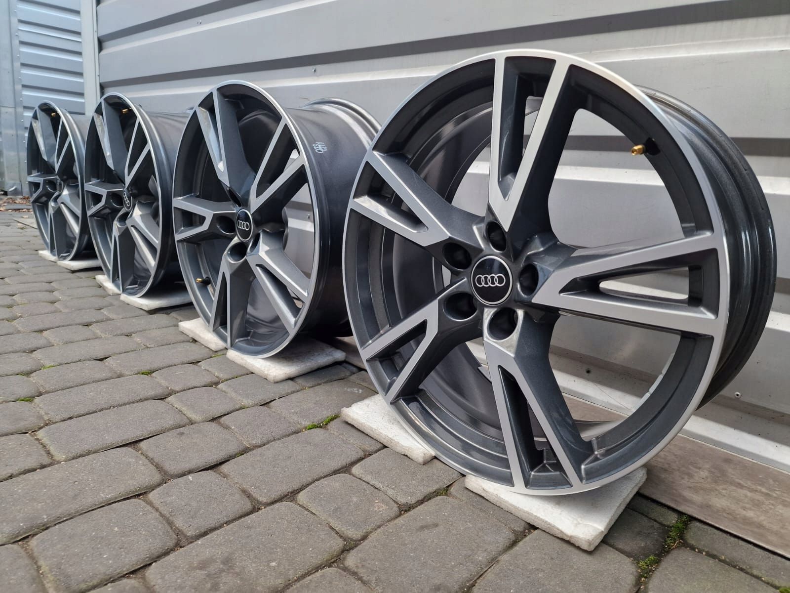 DEMO Felgi Audi 19 A4 A5 A6 A7 A8 Q3 Q5 TT