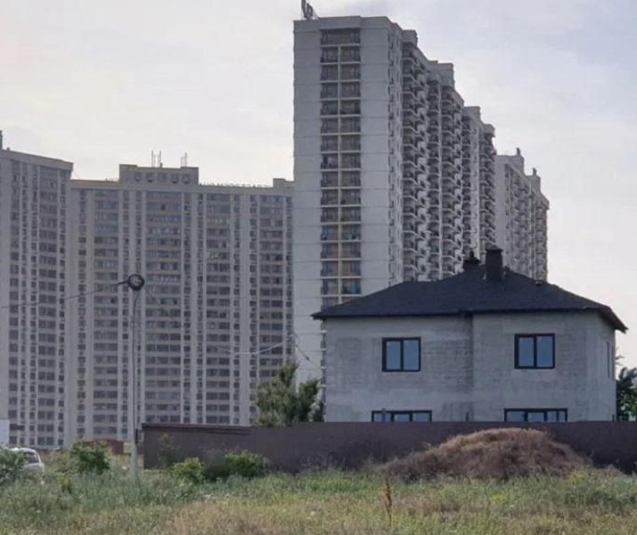 Дом в ЛЕСКАХ рядом с пос.Котовского (185-337)