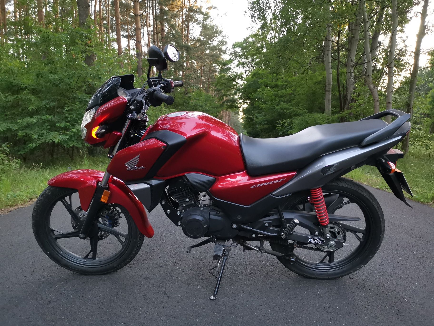 Honda cb125f cbf 2023