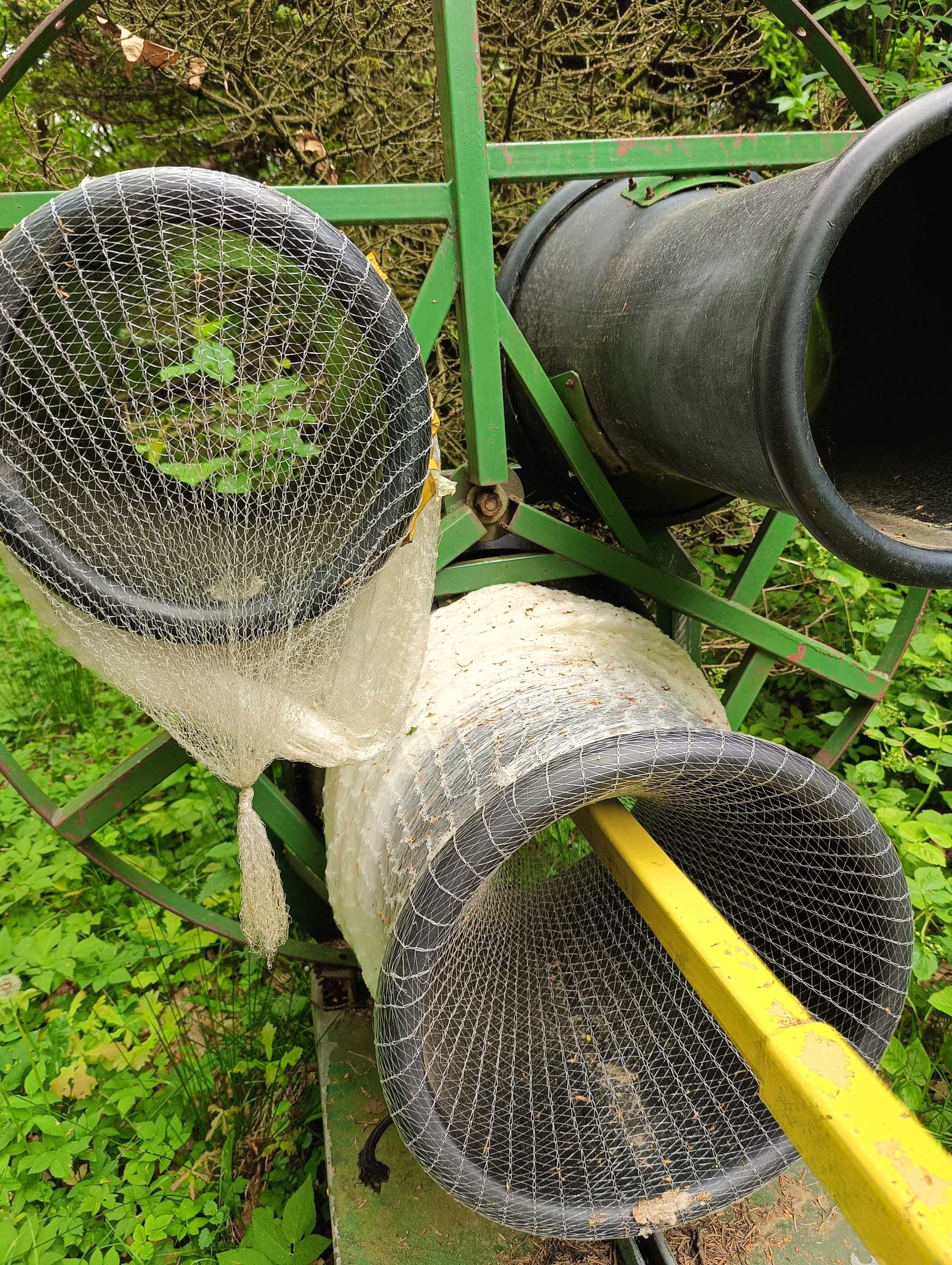 Paczkarka do choinek hydrauliczna