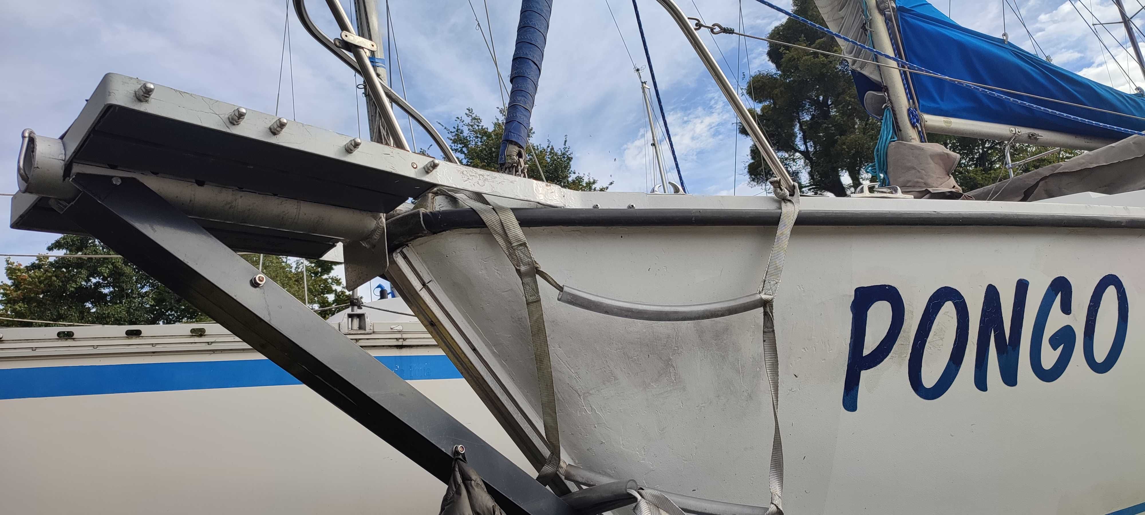 Jacht kilowy żaglówka 6,5 m gotowa na wodę, francuska, Jouët