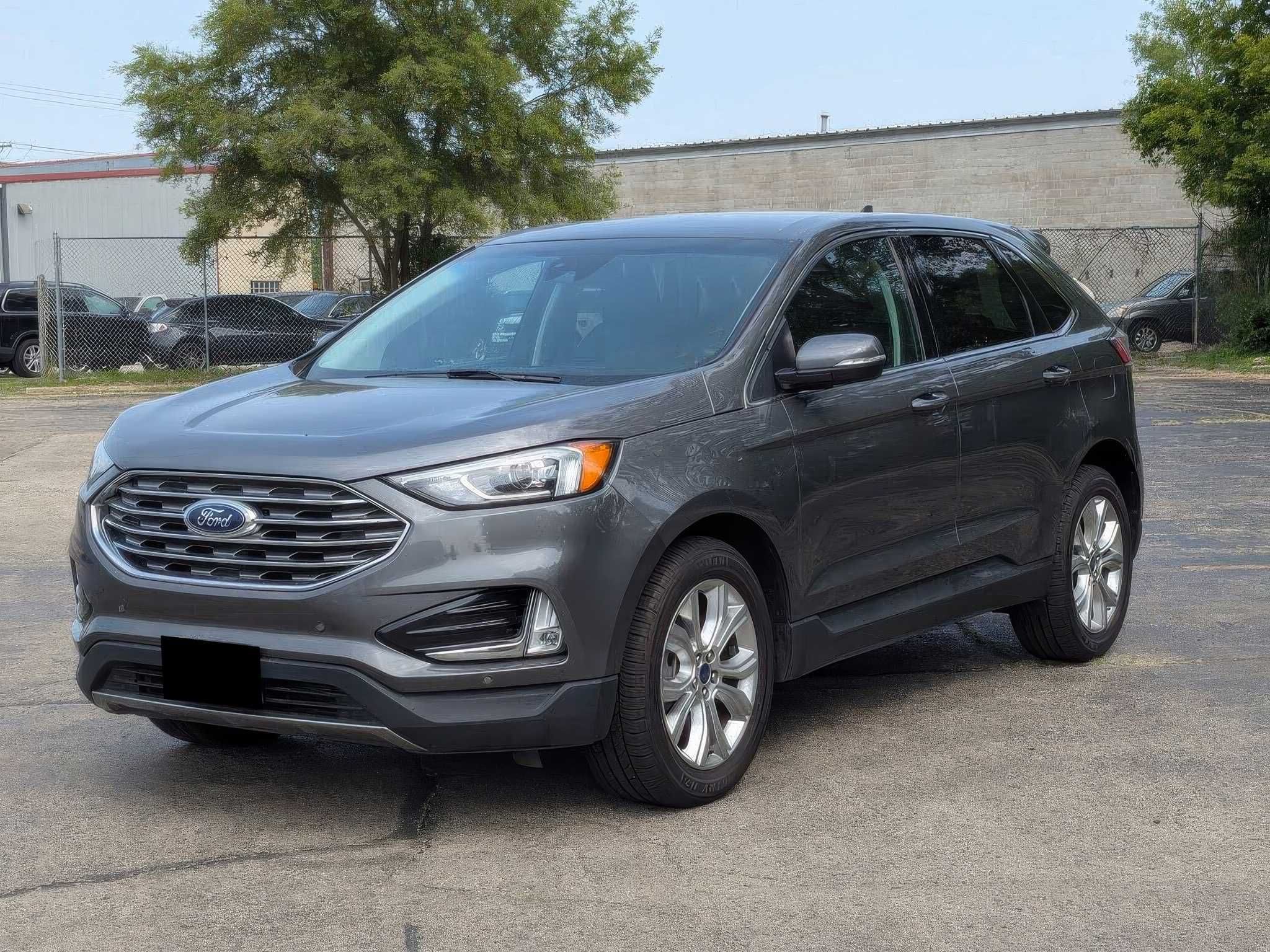 2022 Ford Edge Titanium