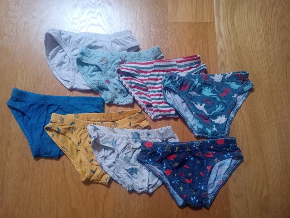 Zestaw majtki  98/104