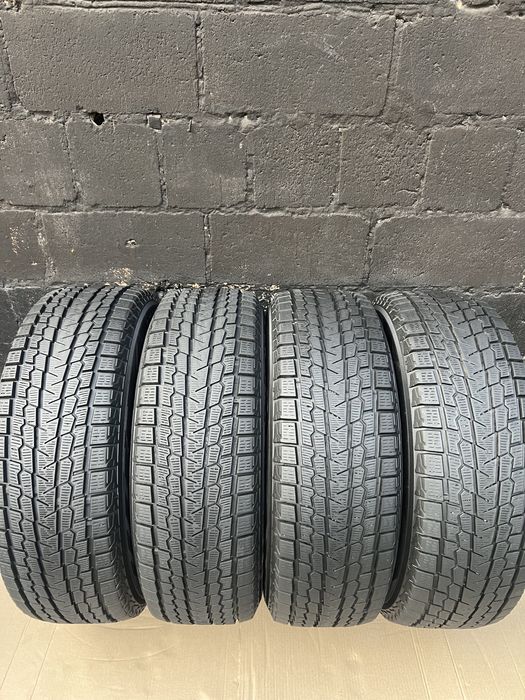 Шини р17 225/65 Yokohama Ice Guard g075