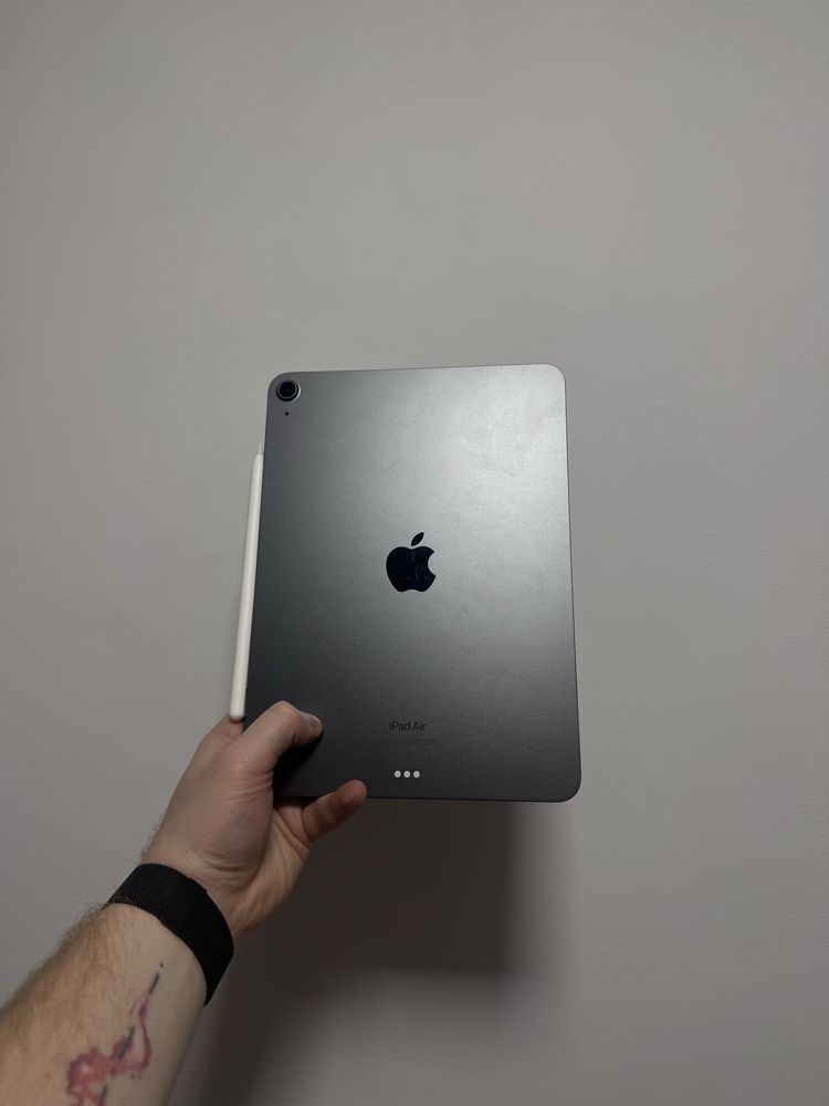 Apple Ipad air 5 на М1 2023 акб100% новый Apple pencil Keyboard Folio