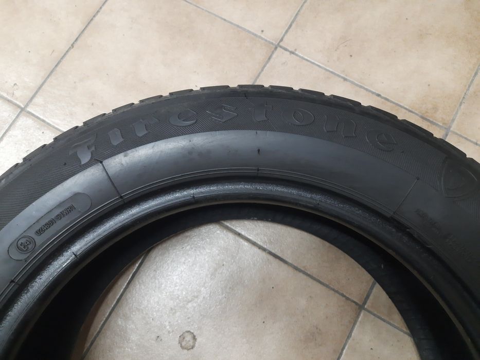 Opony zimowe 175/65 R15 Firestone Cena za 4szt Bieżnik 4-5mm