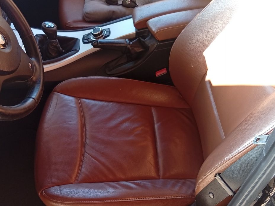 BMW 318 D Couro  Alcântara Castanho claro