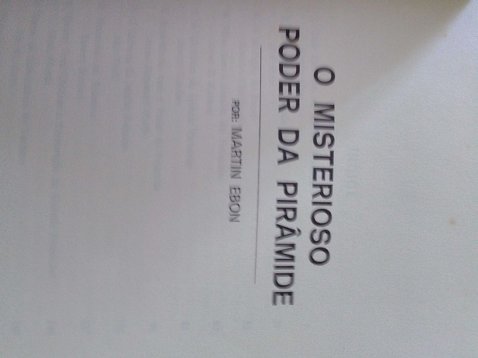 O Misterioso Poder da Pirâmide de Martin Ebon