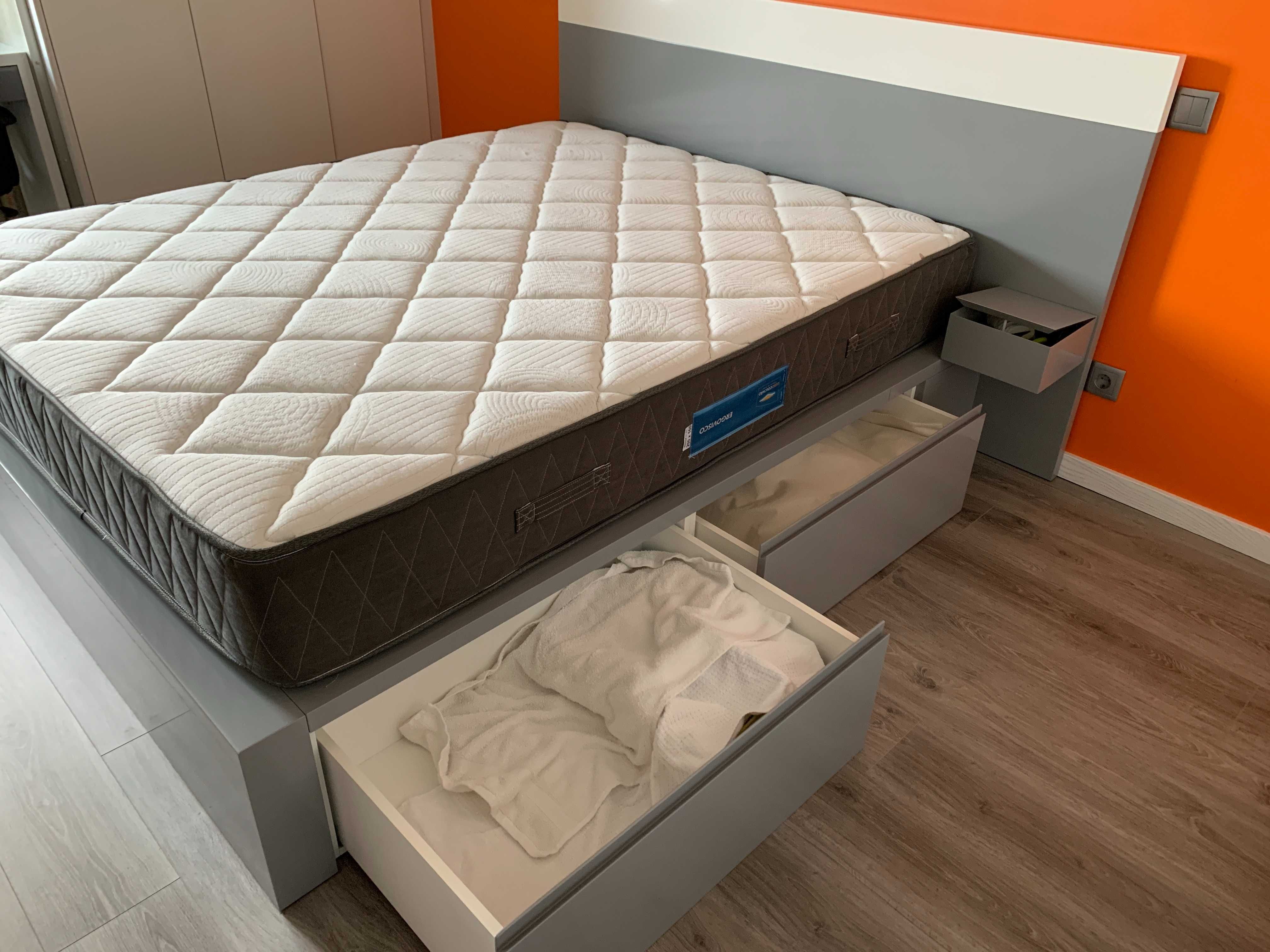 Cama casal 200x160cm 4 gavetas led gav de cabeceira MDF lacado brilho