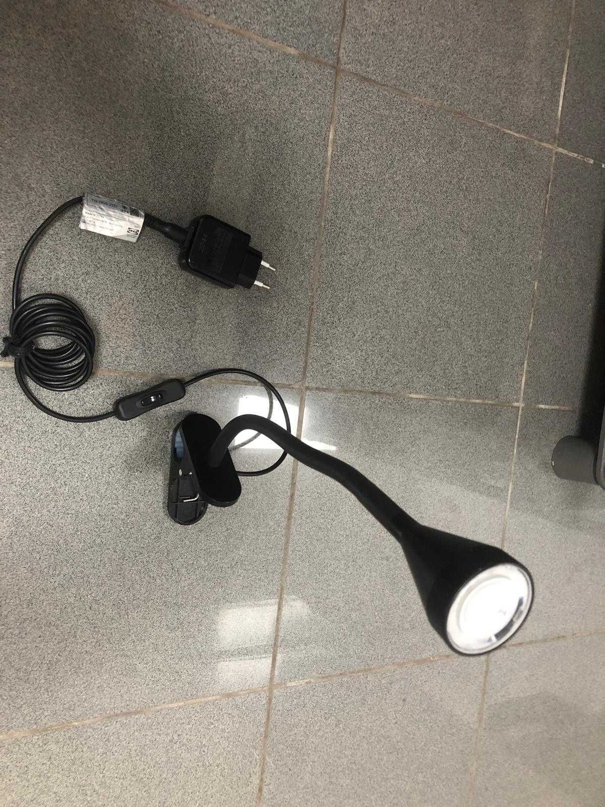 Projetor com Mola LED – Preto | Compacto, Flexível e Económico!