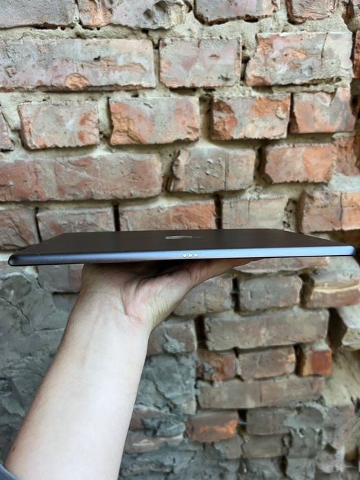 ipad 7 32gb WI-FI