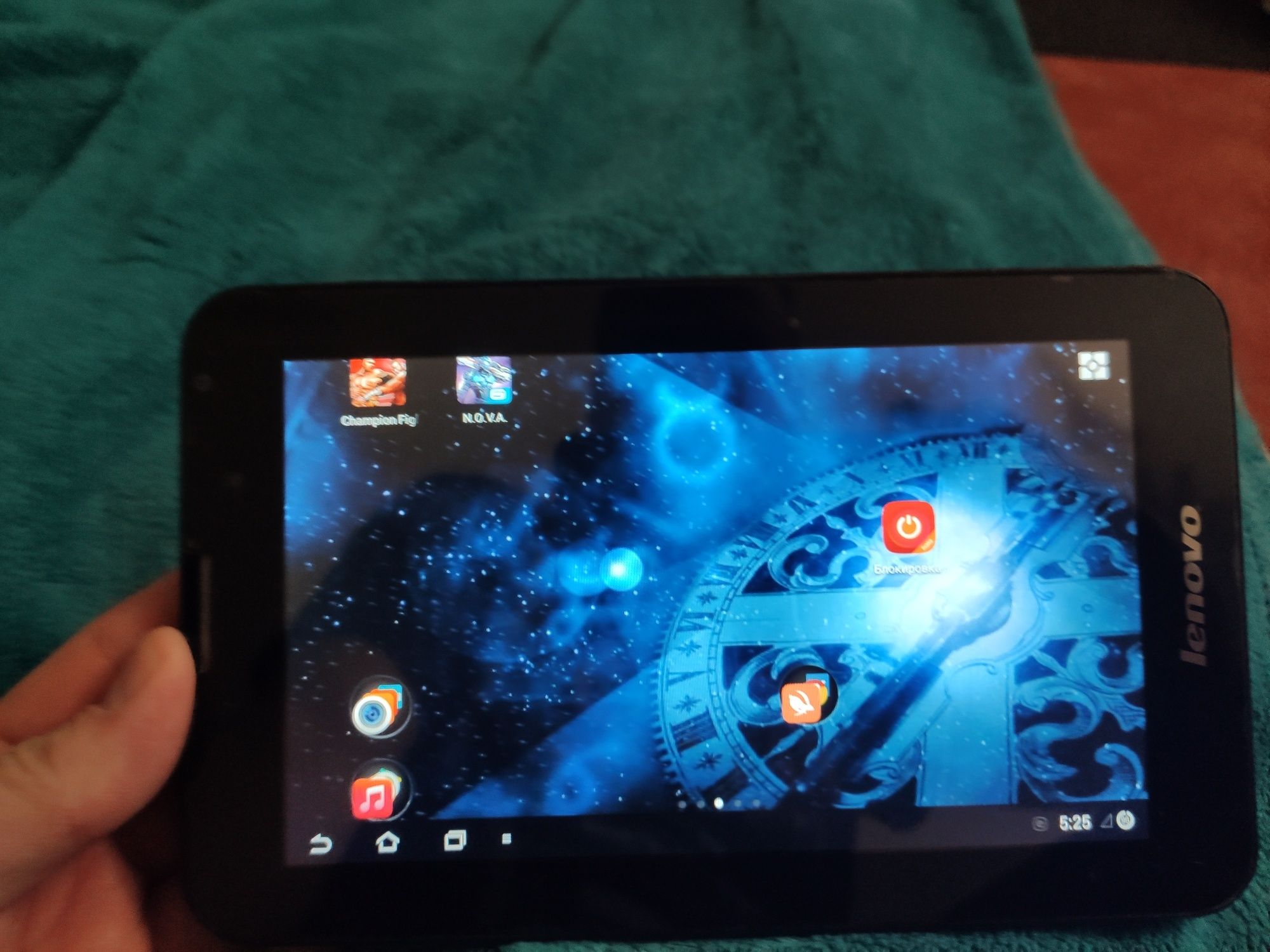 Продаю планшеты - Samsung galaxy Tab1 и LenovoА3000