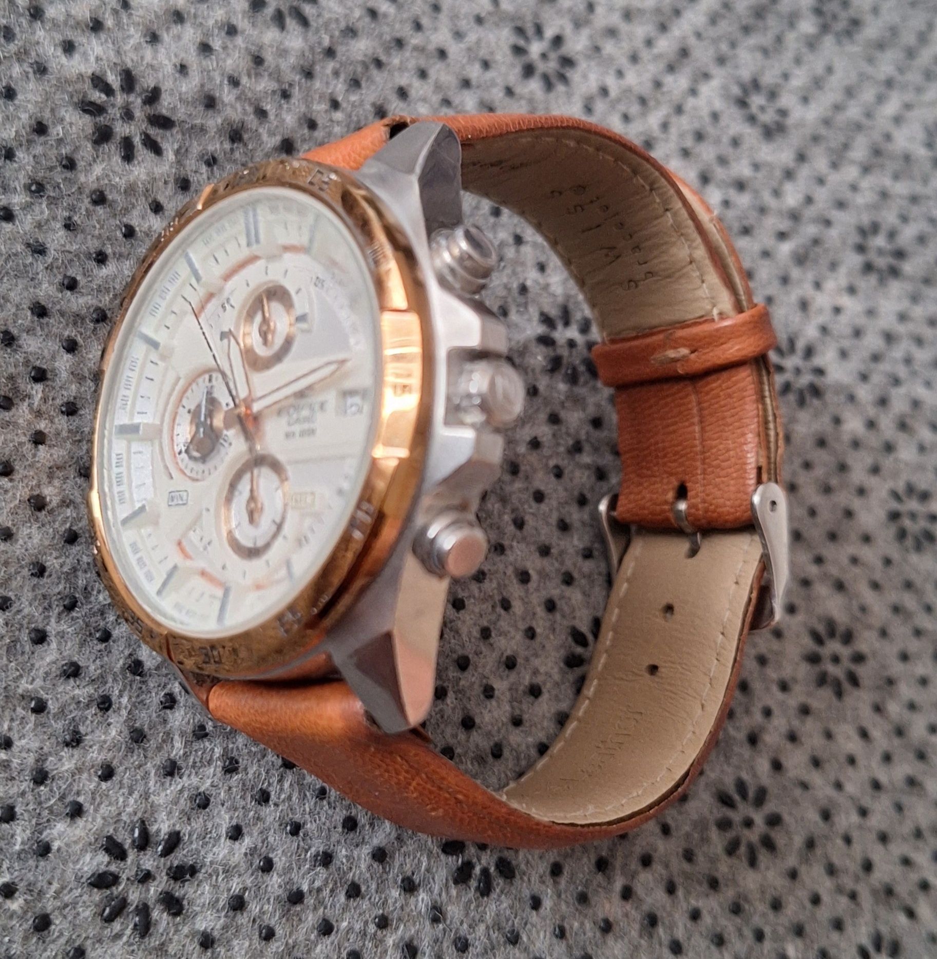 Casio edifice EFR 556
